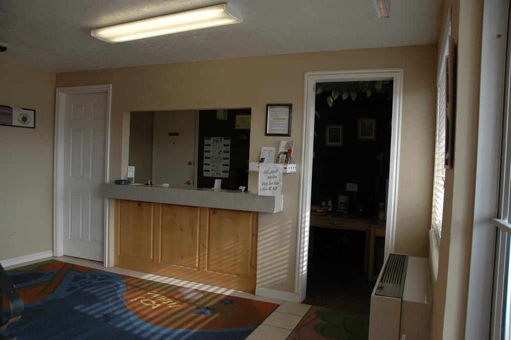 Delta Budget Motel מראה חיצוני תמונה